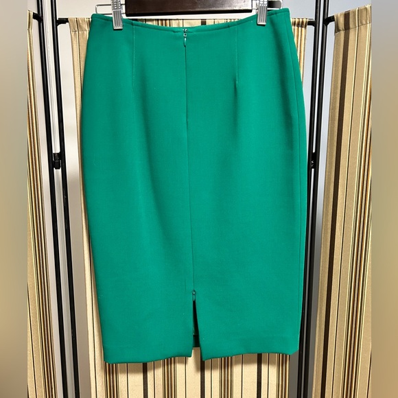 Sandra Angelozzi sleeveless suit - Picture 10 of 14